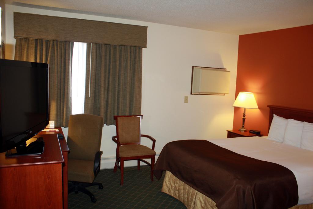 Americinn By Wyndham Rogers Quarto foto