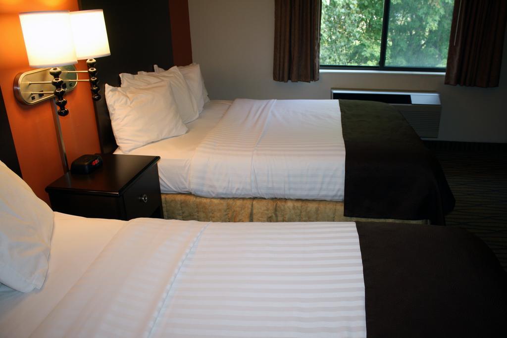 Americinn By Wyndham Rogers Quarto foto